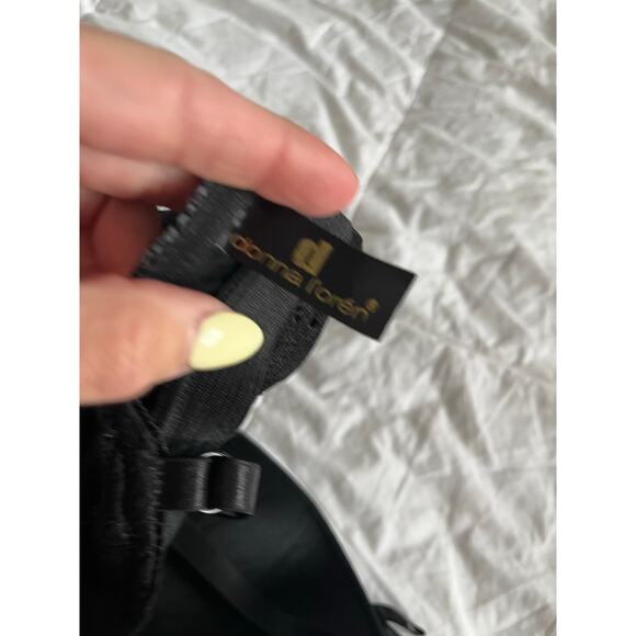 Donna Loren Black Lace Sexy Y2K Sheer Bottom Premium Camisole Top Medium - Picture 5 of 6